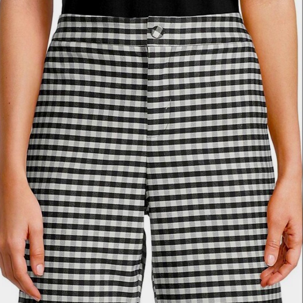 Laundry by Shelli Segal Bermuda Shorts